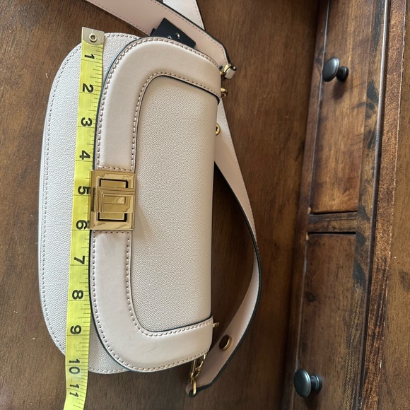 Karl Lagerfeld Paris Ivette Bag NWT $348 MSRP - Picture 9 of 11